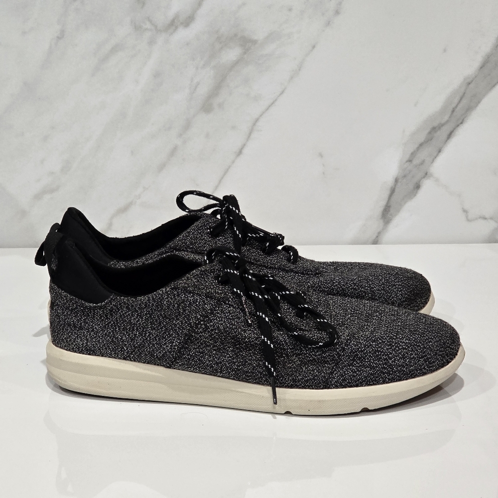 TOM'S | Cabrillo Casual Black Terry Cloth Men's Sneakers Size 11.5